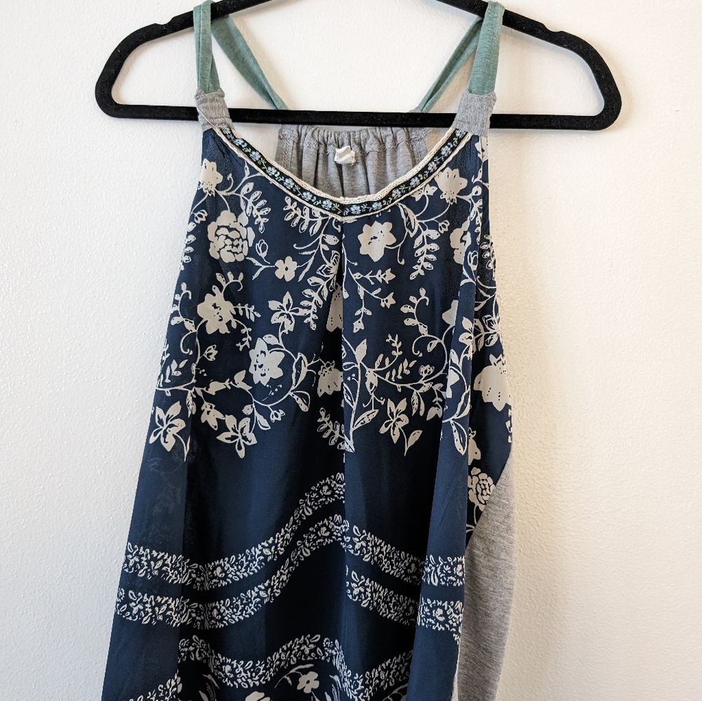Women's Plus Size Maurices Brand Tank Size 0X-Navy Floral